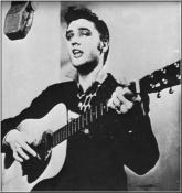 Elvis bei einer Aufnahme im Sun-Studio
