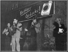Der erste Auftritt bei 'Louisiana Hayride' am 16.10.1954 (rechts Frank Page)